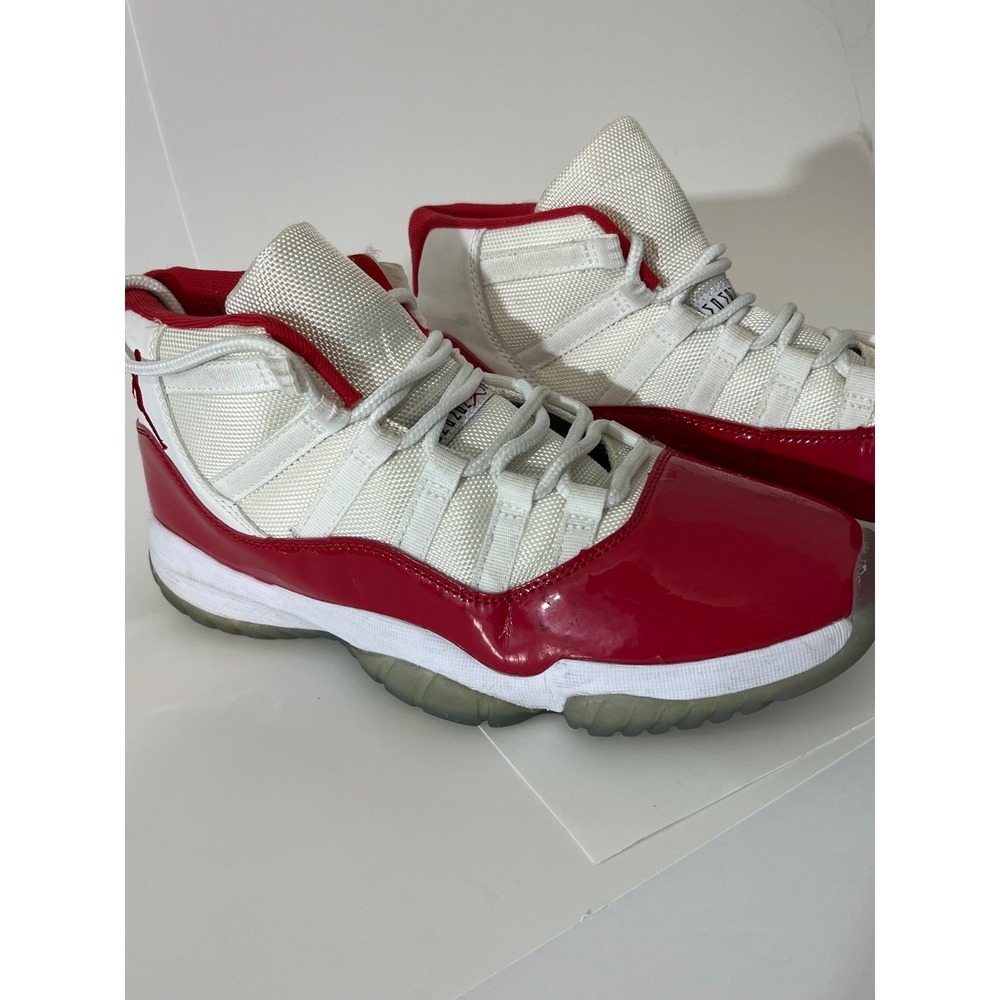 Nike Air Jordan 11‎ Retro Cherry 2022 White Varsity Red Men's Size 10 CT8012-116